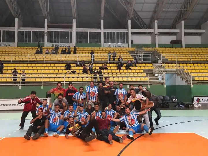 Planalto vence o futsal livre nos Jogos Abertos Comunit&aacute;rios 