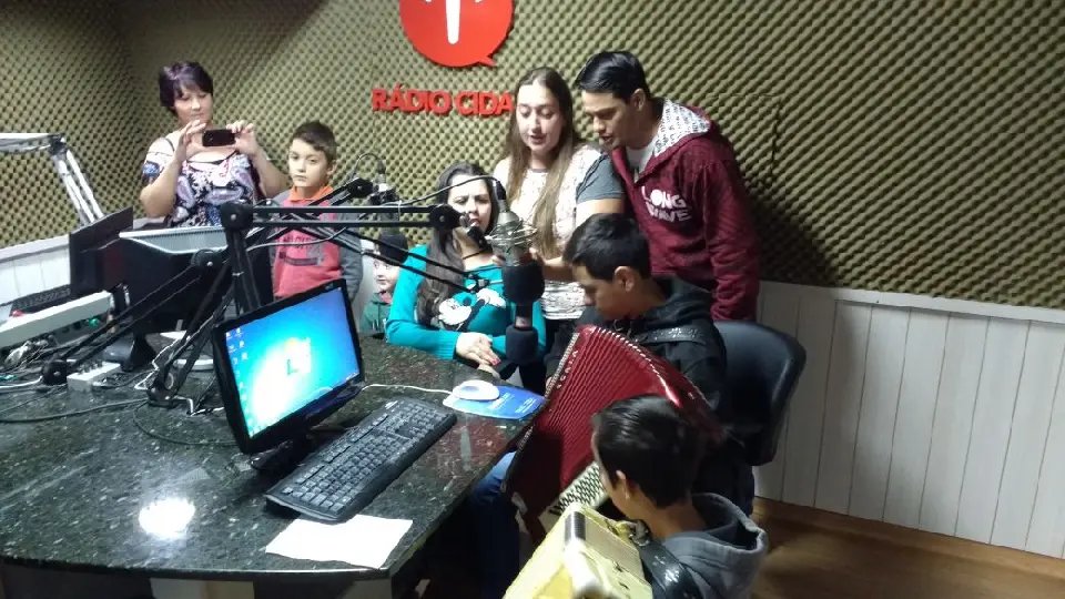 Bom Dia Cidade recebe família de músicos