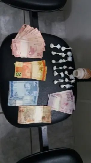 Adolescente de 15 anos é apreendido com drogas