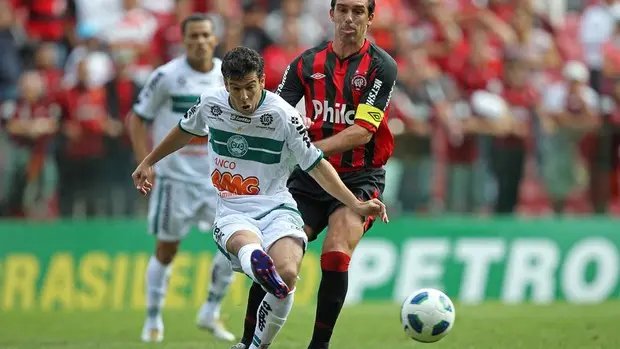 Dez jogos marcam reinício do Brasileirão