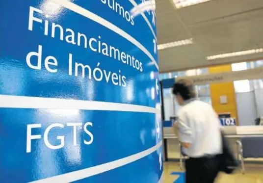 Mais de 30% do FGTS inativo foram para pagar dívidas, diz Planejamento