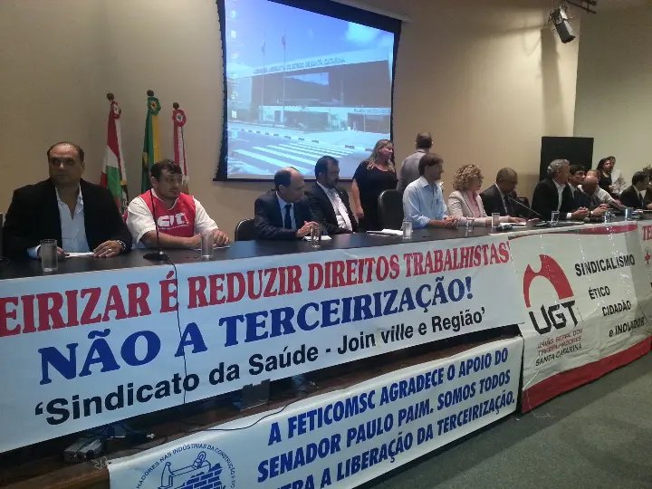 Sindicatos de Brusque debatem tercerização na Alesc