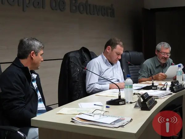 Pauta cheia na sessão de Botuverá