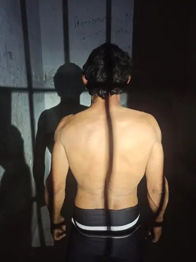 Homem &eacute; detido com machado e afirma que mataria policial