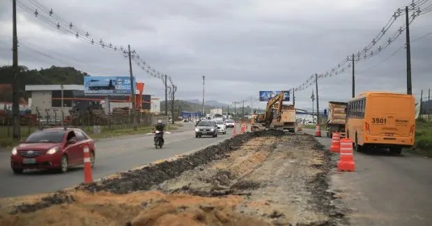Governo do Estado retoma as obras de duplica&ccedil;&atilde;o da SC-486