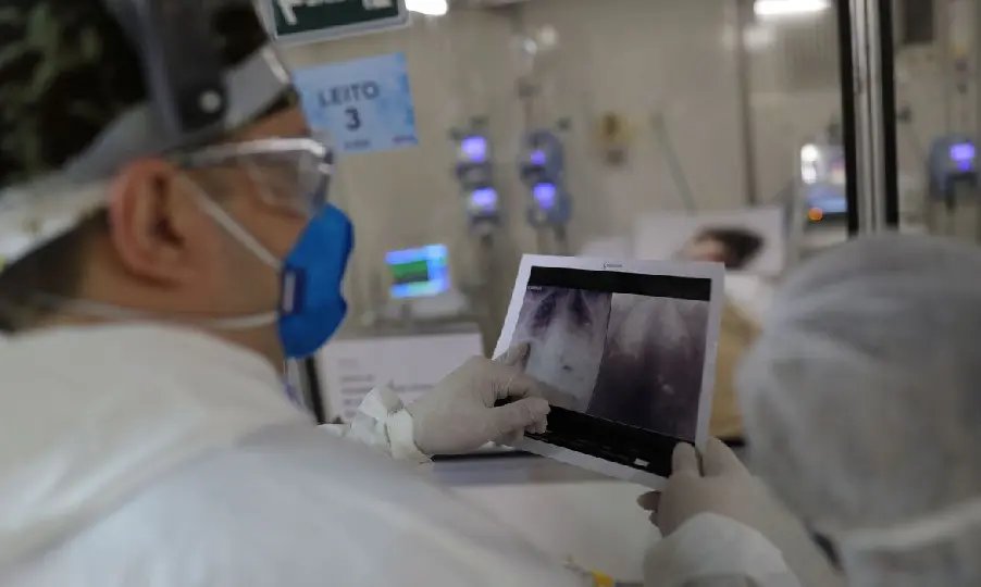 Covid-19: Brasil tem aumento de mortes e registra 2.841 &oacute;bitos