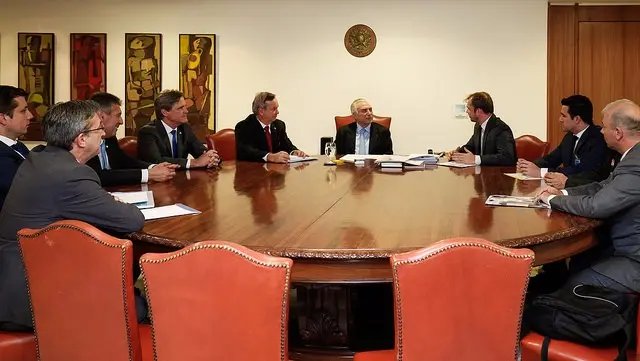 Prefeito de São João Batista participa de audiência com presidente Temer