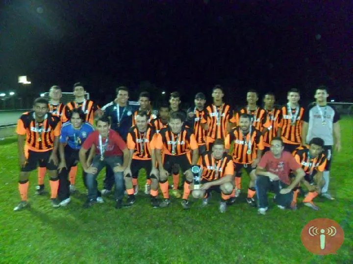 Zen conquista título do futebol de campo
