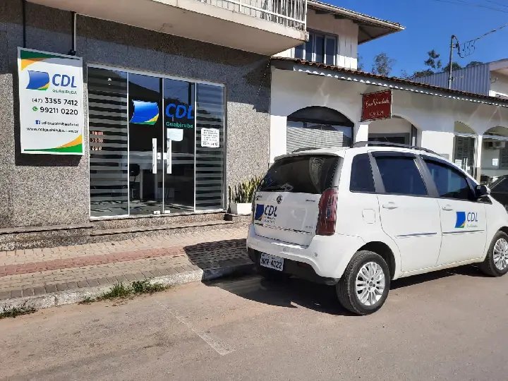 CDL Guabiruba promove treinamento sobre sistema do SPC Brasil