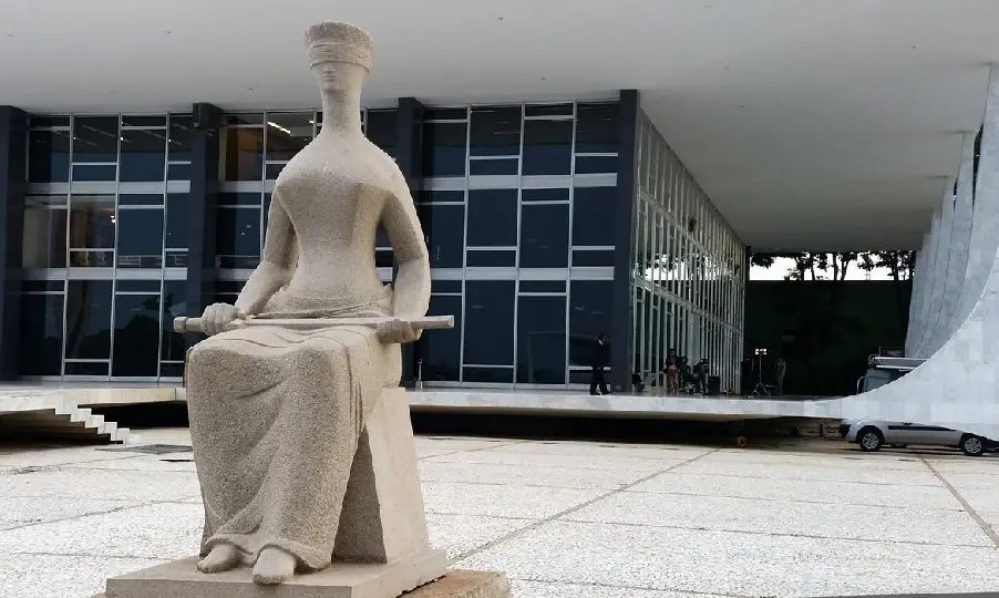 STF pro&iacute;be tese da leg&iacute;tima defesa da honra para r&eacute;us acusados de feminic&iacute;dio