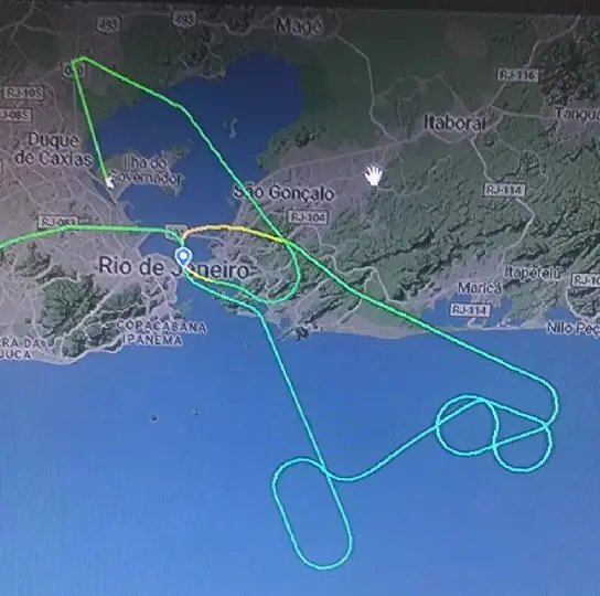 Tempo ruim faz avi&atilde;o do Brusque arremeter duas vez no Rio de Janeiro