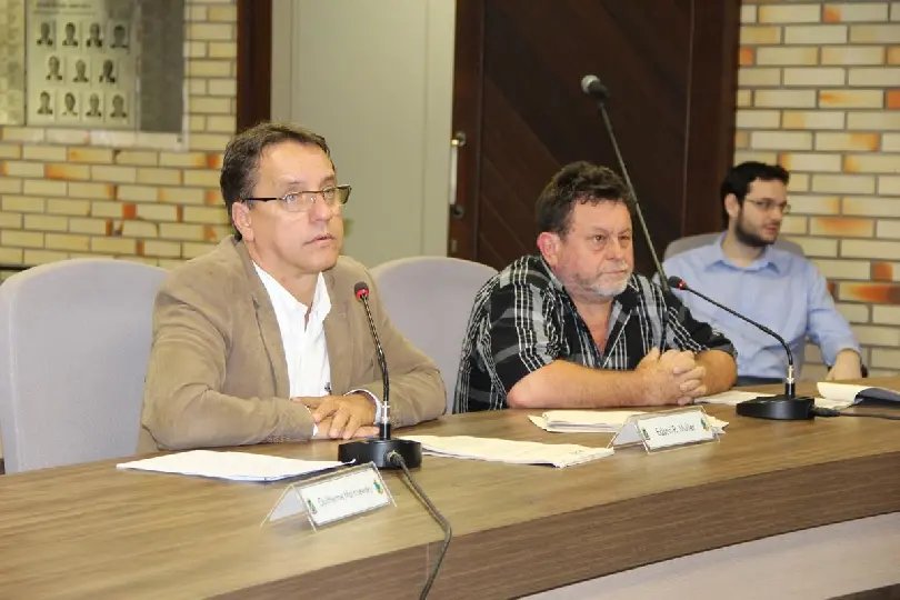 CPI dispensa depoimentos do dia 21