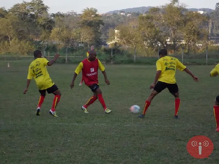 Perrô faz testes durante o coletivo