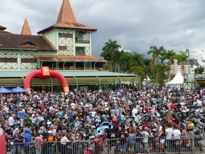 Brusque Motorcycle recebeu mais de 25 mil pessoas