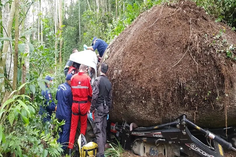 PC auxilia em resgate a homem atingido por pedra gigante