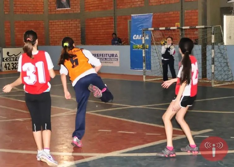 Sábado é dia de handebol mirim e infantil no SESC