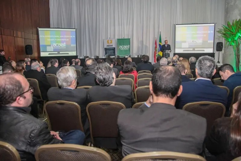Saiba quais locais em SC vão desligar o sinal analógico de TV em 2018
