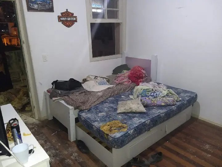Bombeiros atendem princ&iacute;pio de inc&ecirc;ndio em im&oacute;vel na rua Felipe Schmidt