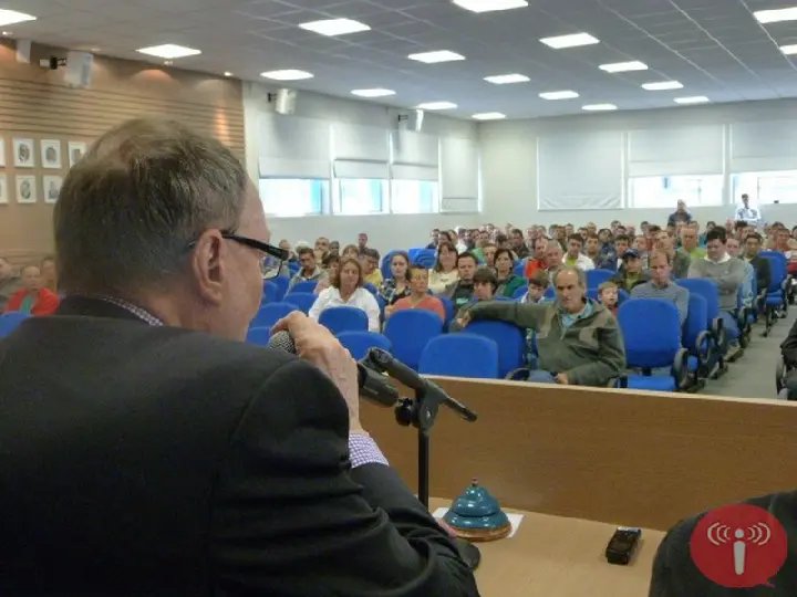 Empresa deve negociar e quitar dívidas