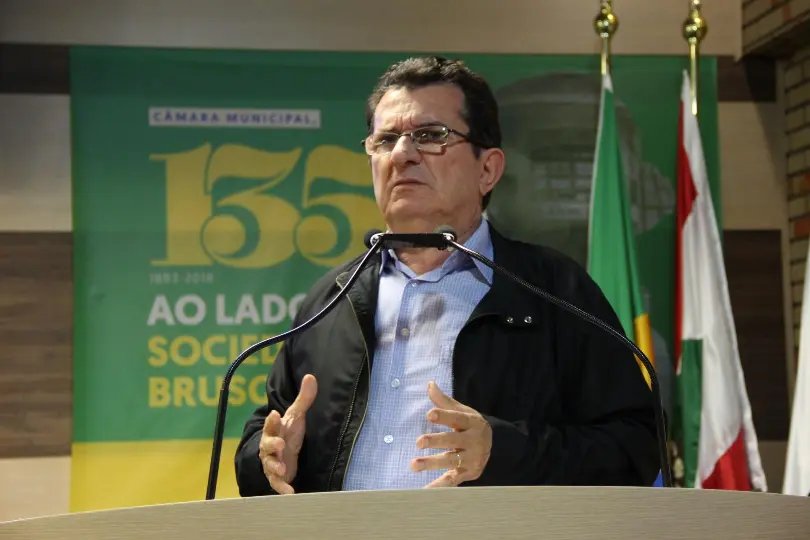 "&Agrave;s vezes, prefiro a &agrave;gua do Samae do que algumas que h&aacute; no com&eacute;rcio"