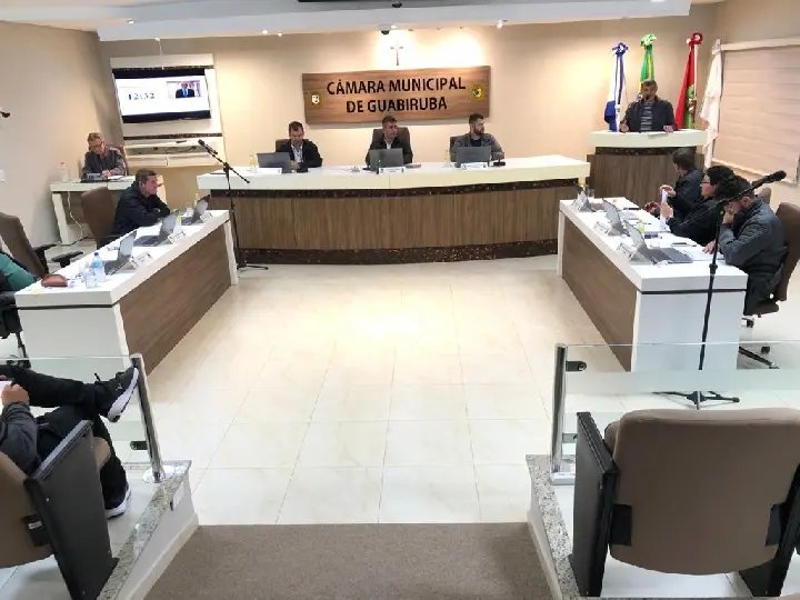 C&acirc;mara de Vereadores de Guabiruba realiza sess&atilde;o ordin&aacute;ria