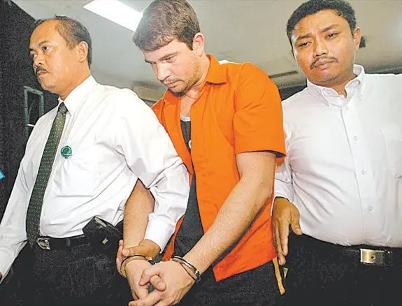 Brasileiro preso na Indonésia pode ser fuzilado hoje