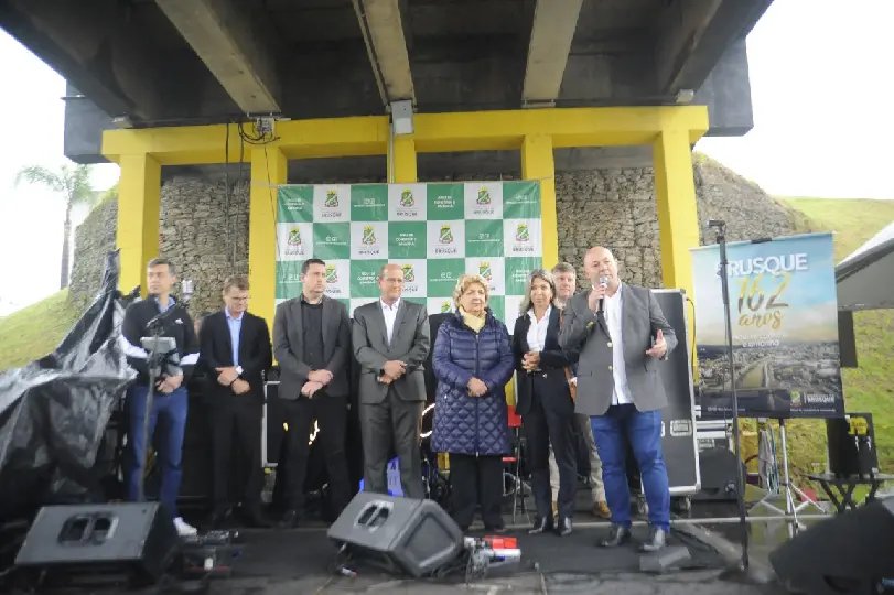  Inaugura&ccedil;&atilde;o da avenida Governador Luiz Henrique da Silveira encerra programa&ccedil;&atilde;o de anivers&aacute;rio