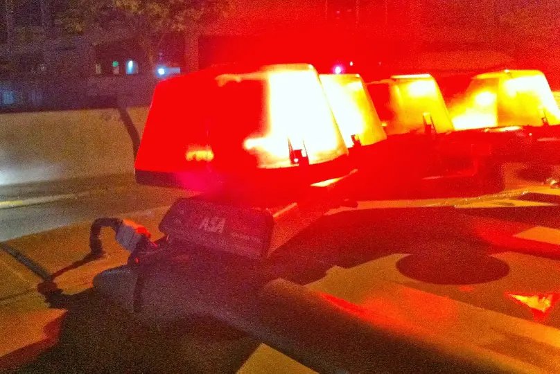 Bandidos invadem residência e furtam eletrônicos