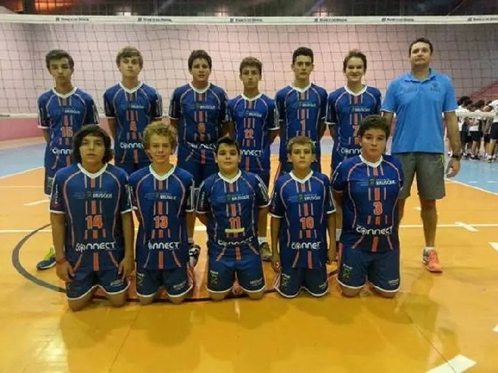 Times masculinos estrearam no final de semana