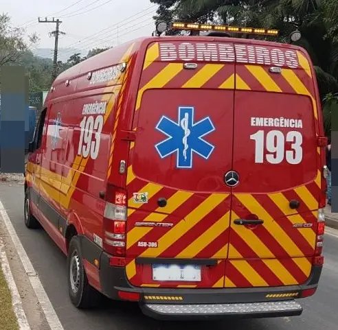 Acidente no Maluche deixa jovem ferido 