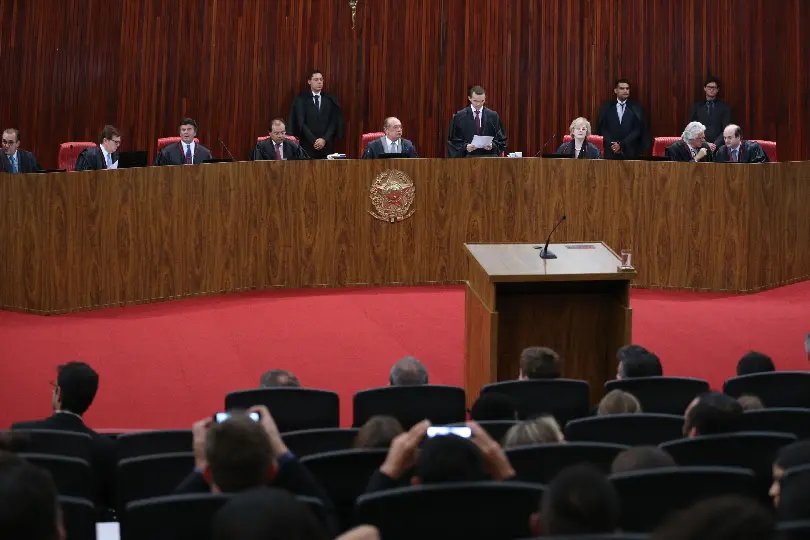 TSE rejeita questões preliminares no julgamento da chapa Dilma-Temer