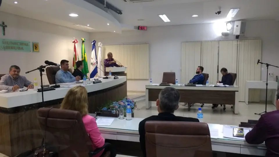 Sessão quente na Câmara de Vereadores de Guabiruba