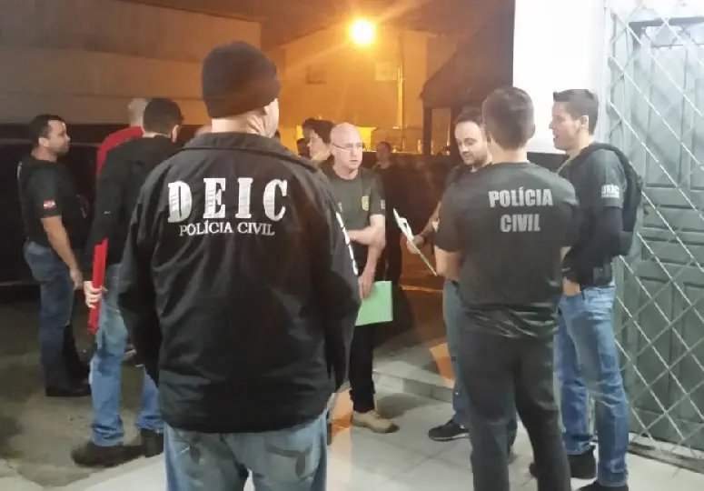 Quadrilha &eacute; presa em opera&ccedil;&atilde;o contra roubo de cargas
