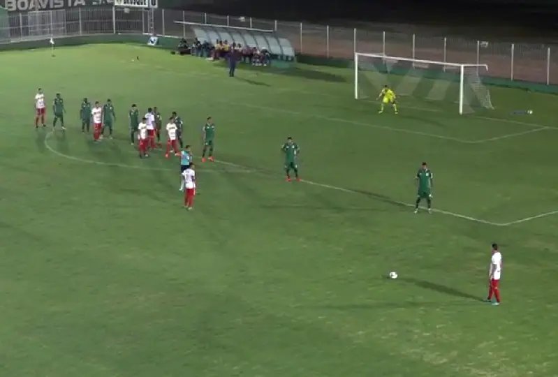 Brusque perde  no RJ mas termina l&iacute;der da chave na S&eacute;rie D