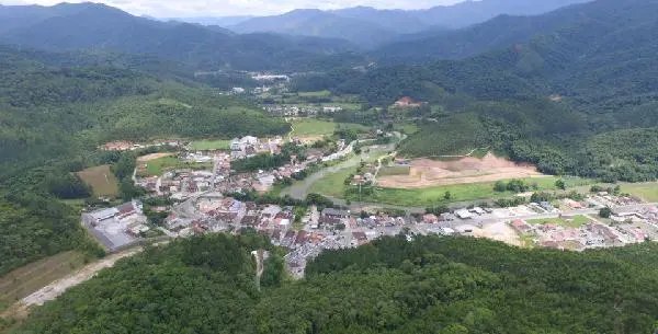 Botuver&aacute; completa 57 anos neste domingo
