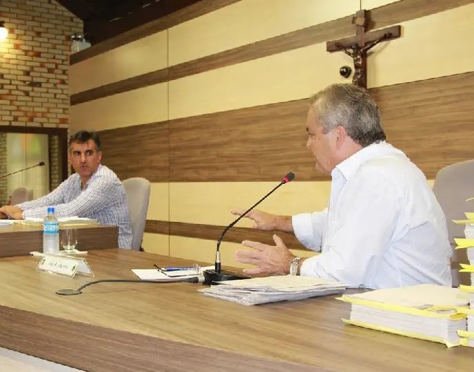 Quatro testemunhas são ouvidas