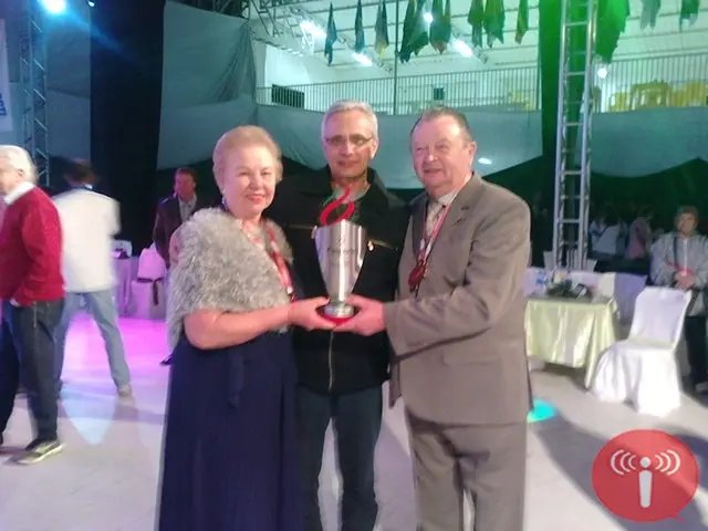 Brusque é campeã na Dança de Salão 70 anos
