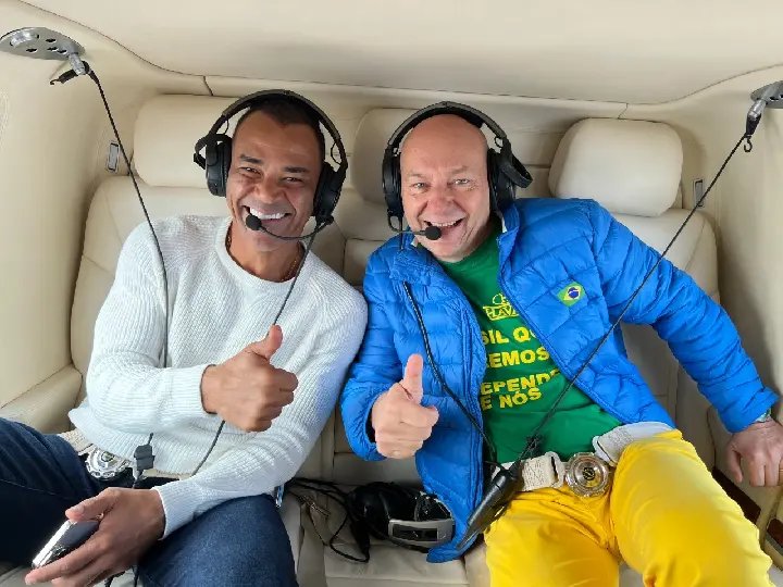 (&Aacute;udio) Havan contrata Cafu para estrelar em campanha publicit&aacute;ria