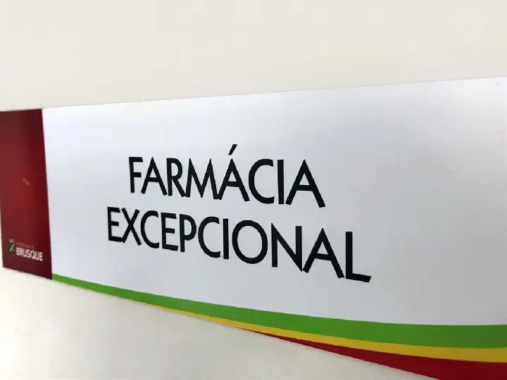 Farm&aacute;cia Excepcional fecha a parti das 10h desta quarta-feira