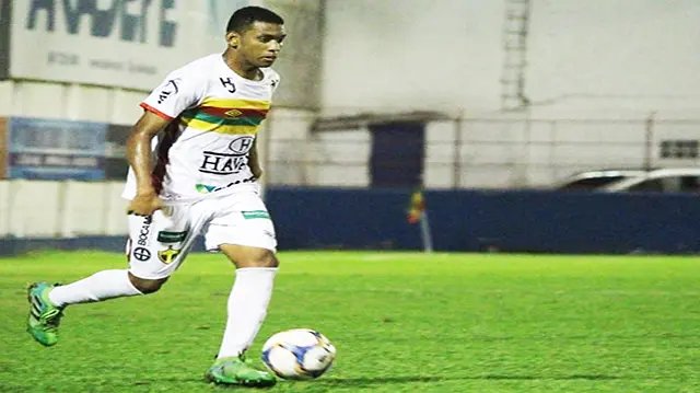 Jefferson Renan comemora boa fase no Brusque