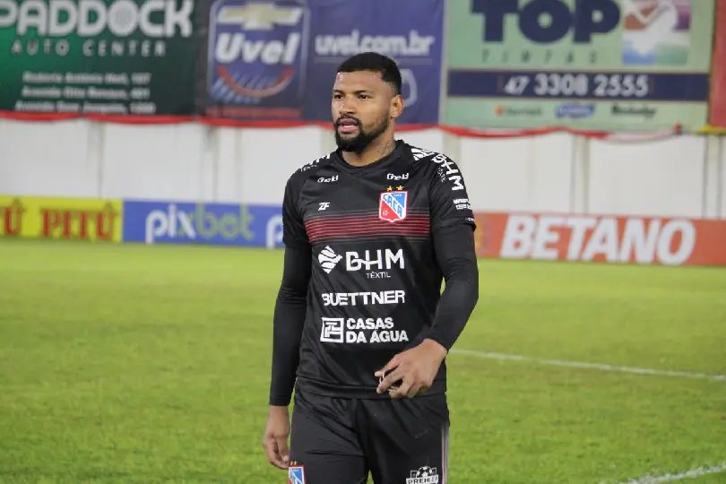 Goleiro Denison do Carlos Renaux, &eacute; o menos vazado da S&eacute;rie B