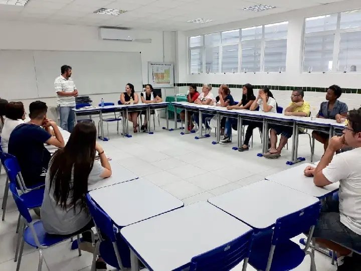 Parceria prepara jovens para o mercado de trabalho em Brusque