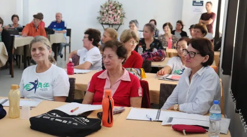 Projeto possibilita oficinas de computa&ccedil;&atilde;o para idosos, em Gaspar