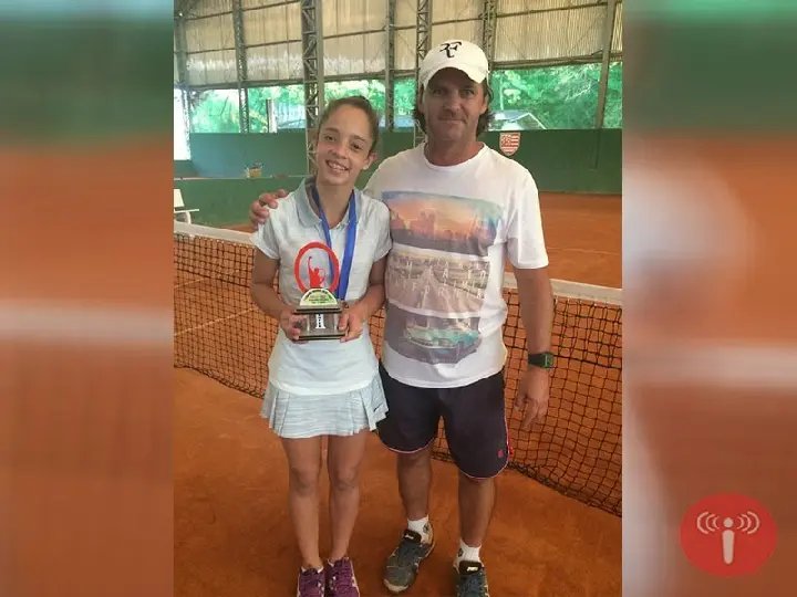 Tenista brusquense vence torneio em Tubarão