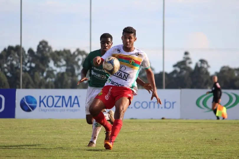 Brusque vence o Ga&uacute;cho e mant&eacute;m 100% de aproveitamento