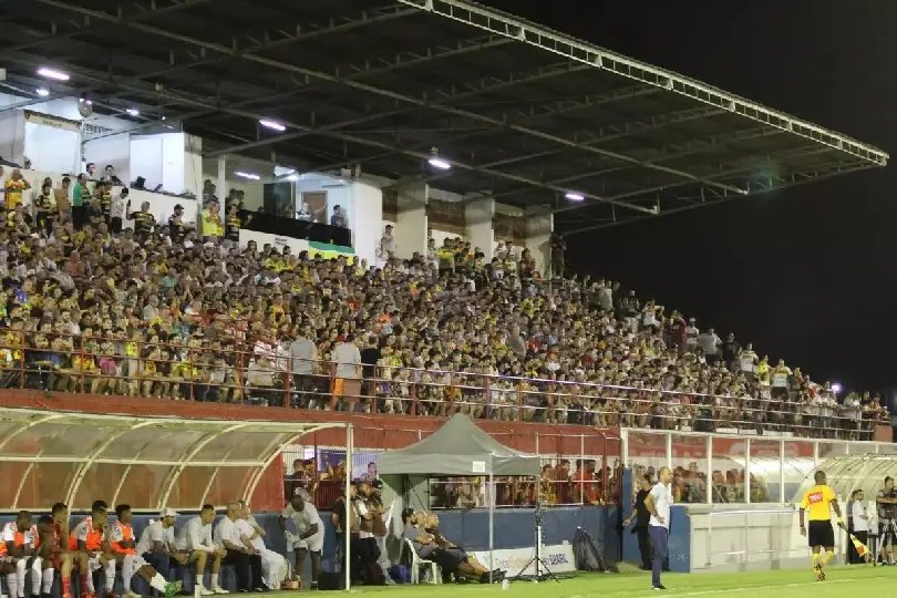 Tr&acirc;nsito sofrer&aacute; mudan&ccedil;a para jogo entre Brusque e Gr&ecirc;mio 