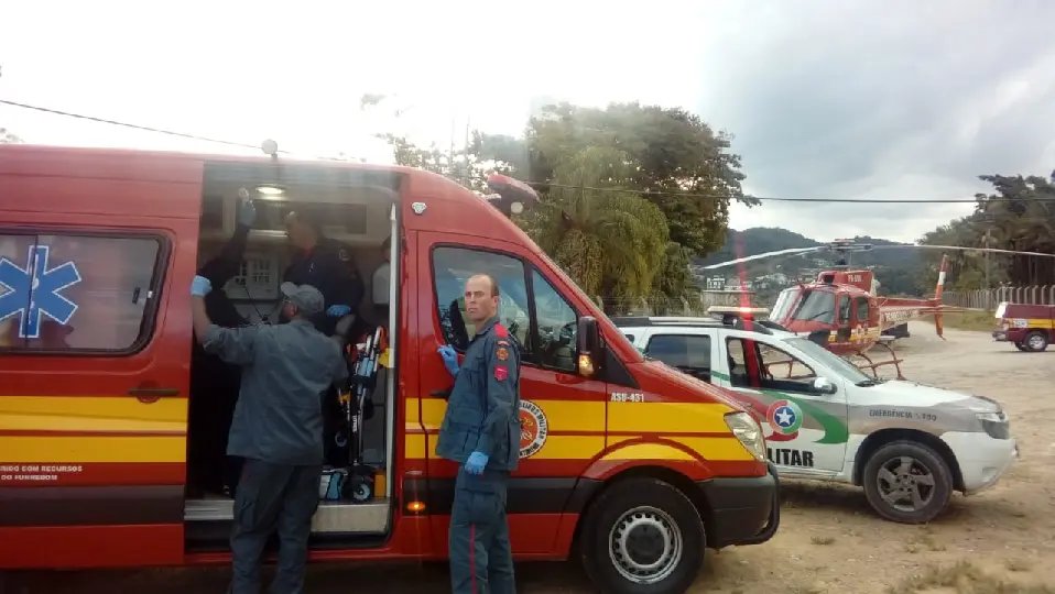 Crian&ccedil;a de dois anos morre afogada em piscina