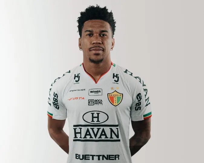 Brusque anuncia a contrata&ccedil;&atilde;o do atacante Fernandinho