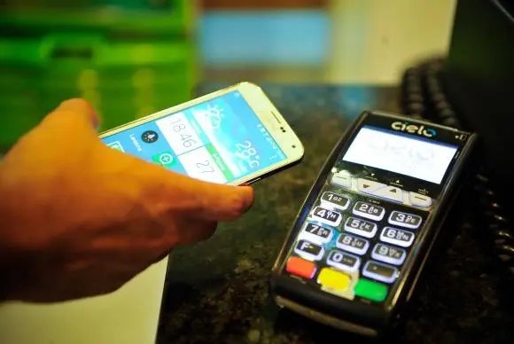 Pagamento por meio de smartphones chega ao Brasil
