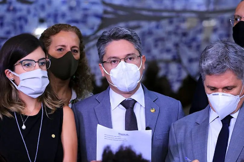 Frente Parlamentar defende continuidade do aux&iacute;lio emergencial